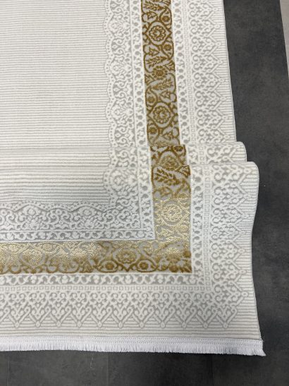 Woolen Pera 4502 Gold